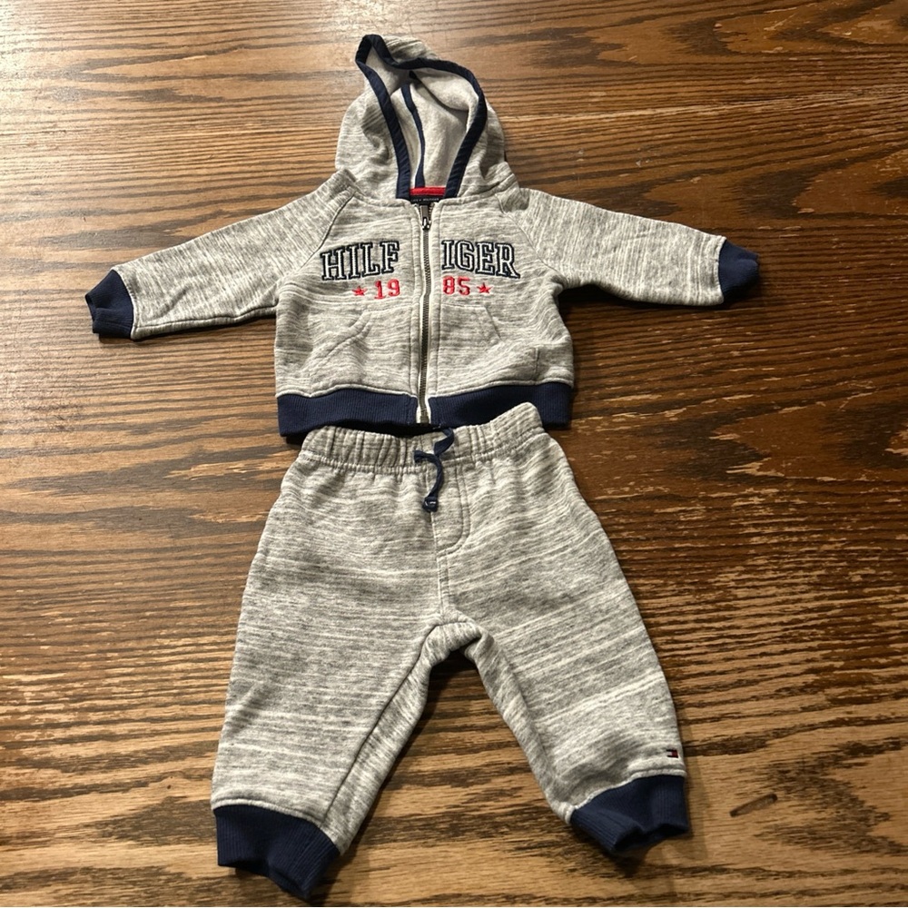 Tommy Hilfiger Kids Gray and Navy Jogger Set